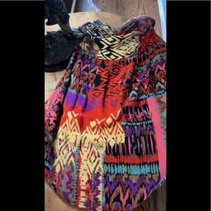 Medium Sleeveless Short Dress